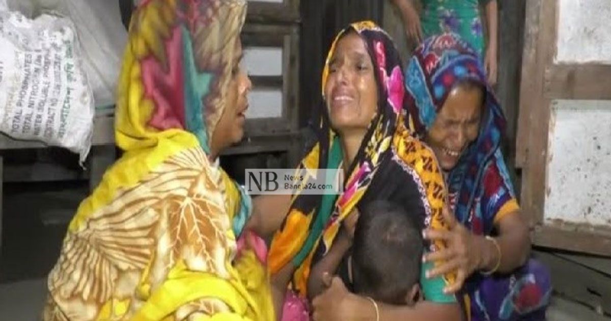 ডোবায় মিলল ভাই-বোনের মরদেহ
