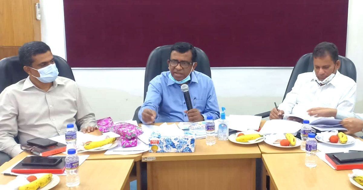 শিশুদের পাঠ্যপুস্তক সহজ করার আহ্বান