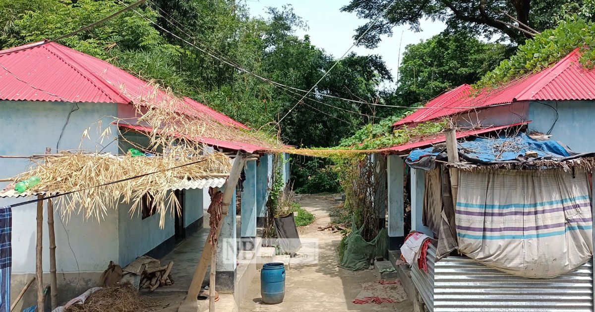 উপহারের ঘরের সুফল পাচ্ছেন না জগরানীরা