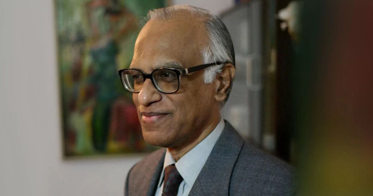 মেট্রোরেলের পিলারে পোস্টার, ওয়াহিদউদ্দিন মাহমুদের কষ্ট
