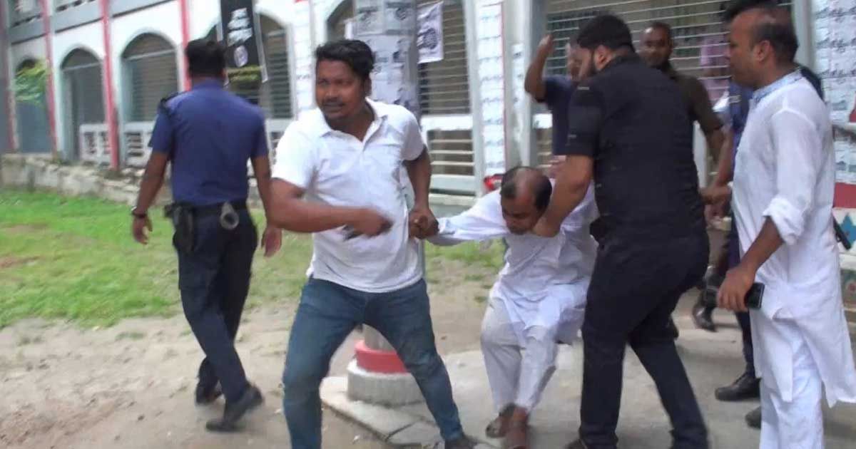 ম্যাজিস্ট্রেট ও পুলিশের সামনে অভিভাবককে মারধরে মামলা