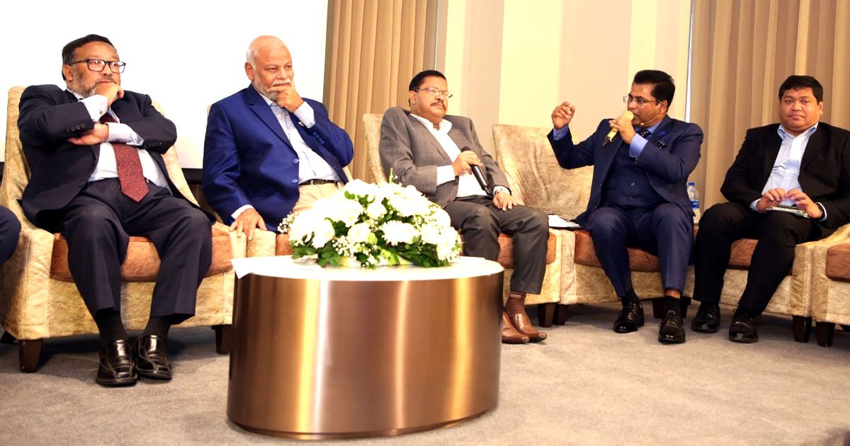 তামাক আইন সংশোধনীর খসড়া নিয়ে প্রশ্ন