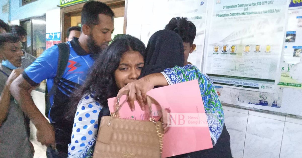 পুলিশের রেকার চাপায় মোটরসাইকেল আরোহী কিশোর নিহত