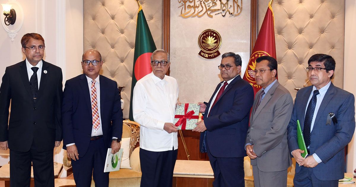 বিচারকদের-আরও-সততার-সঙ্গে-দায়িত্ব-পালনের-আহ্বান-রাষ্ট্রপতির