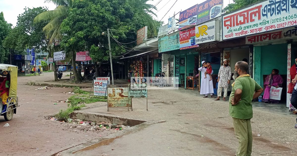 মাগুরায়-মালিক-পক্ষের-নির্দেশে-বাস-ভাড়া-বেশি