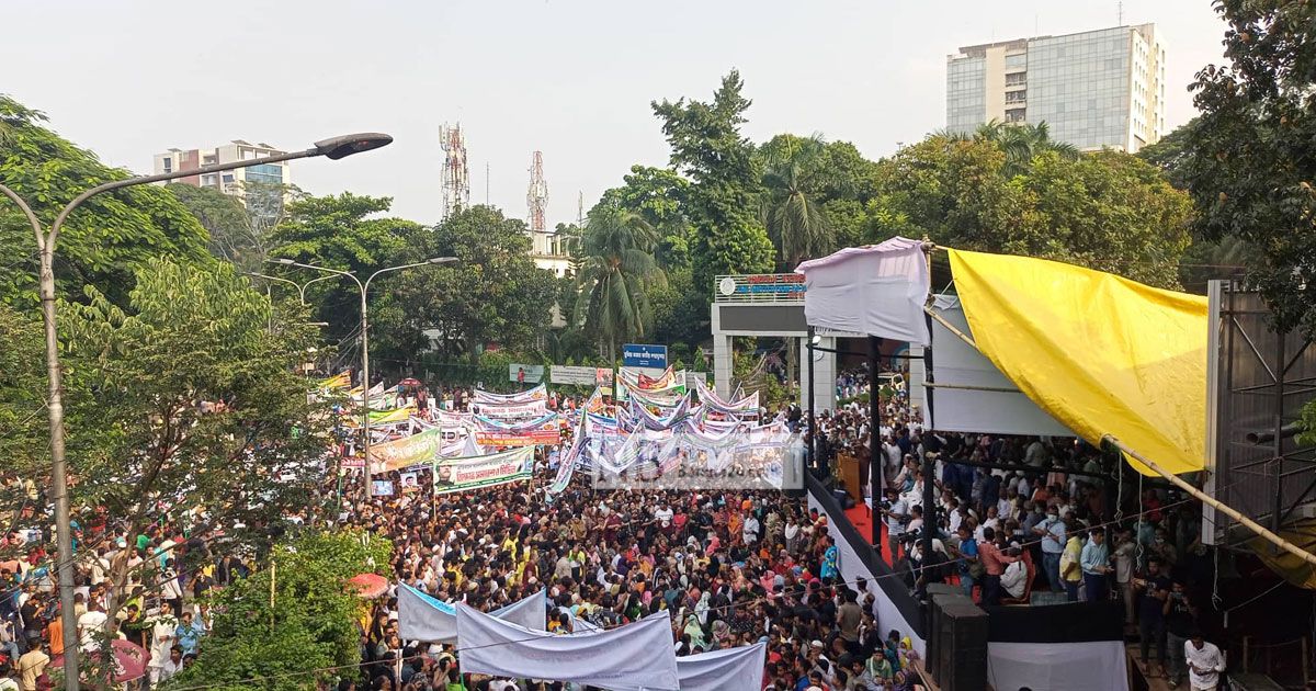 রাজধানীতে আওয়ামী লীগের সমাবেশে যানজট-ভোগান্তি