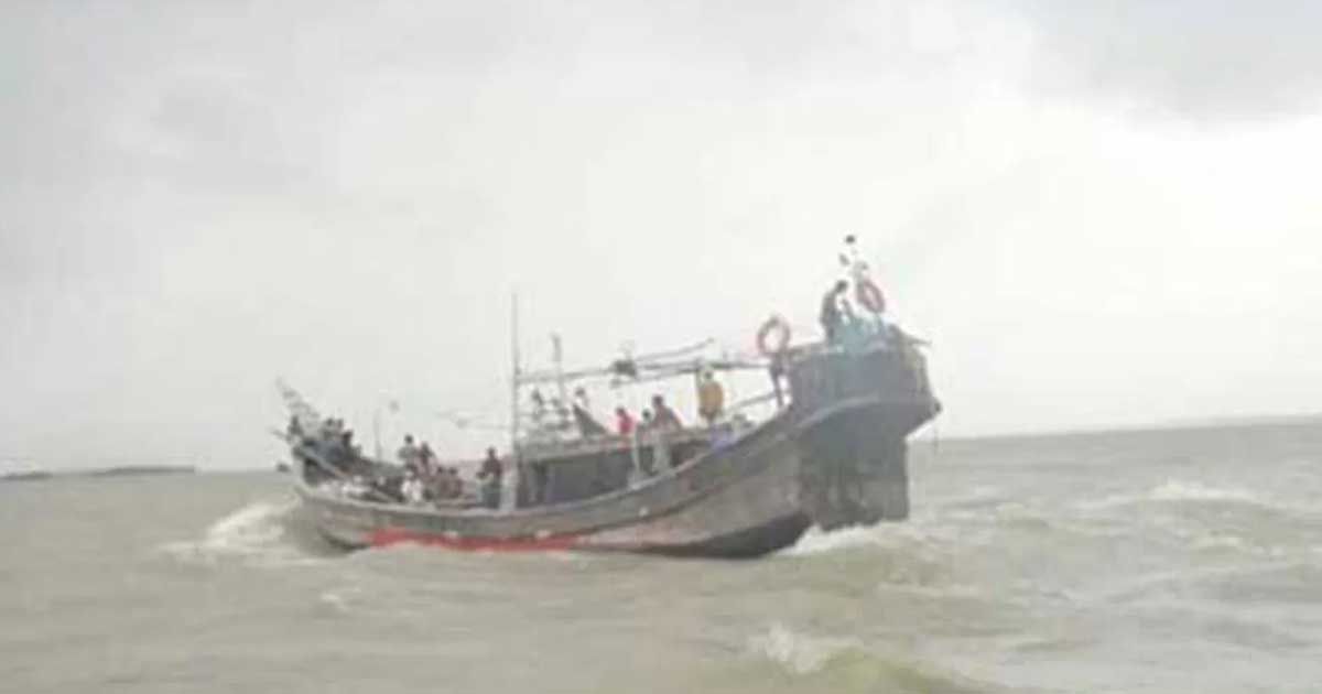 সাগরে-ট্রলারডুবে-দুই-জেলের-মৃত্যু-একজন-নিখোঁজ