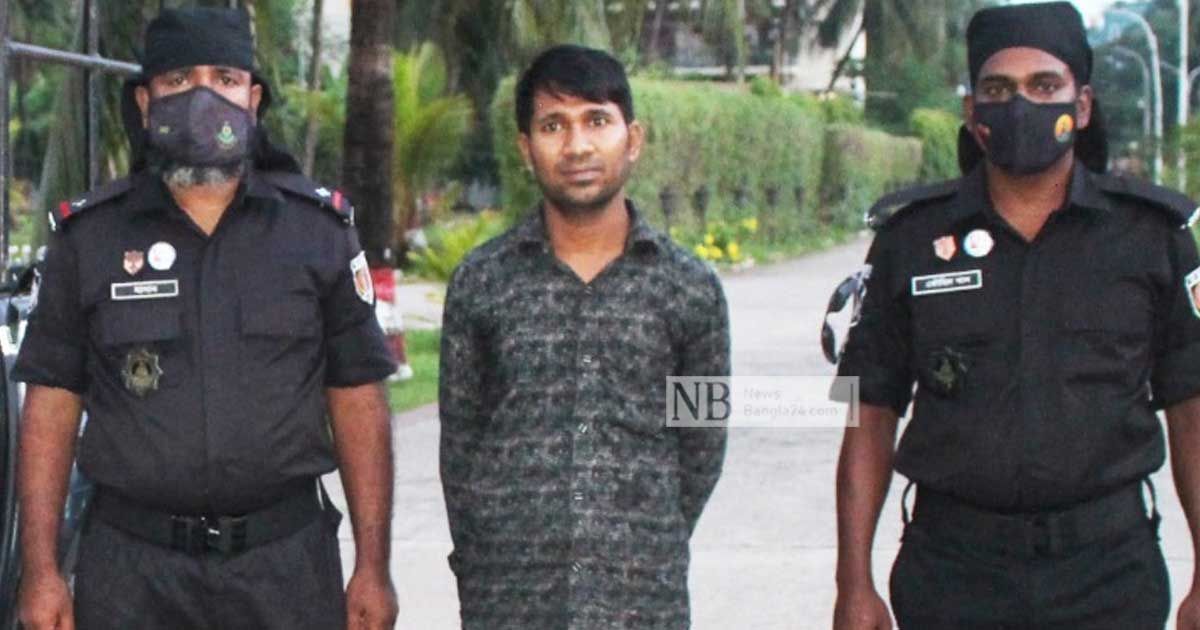 টিসিবির-তেল-ডাল-গুদামজাত-যুবক-আটক