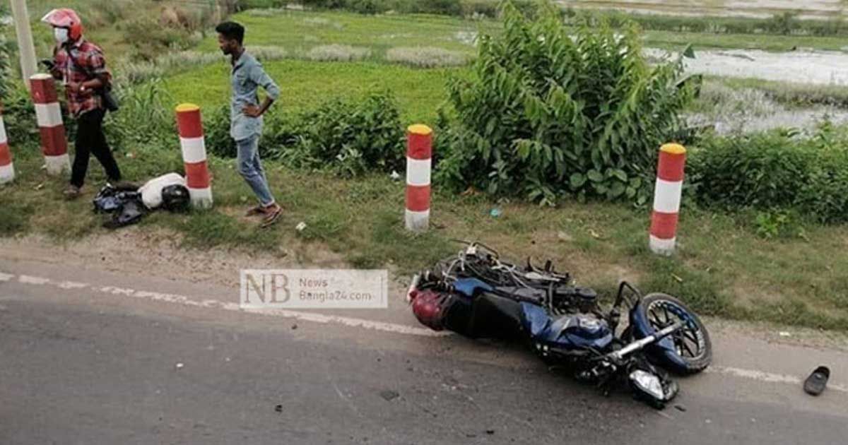 ট্রাকের-ধাক্কায়-মোটরসাইকেলের-চালক-আরোহী-নিহত