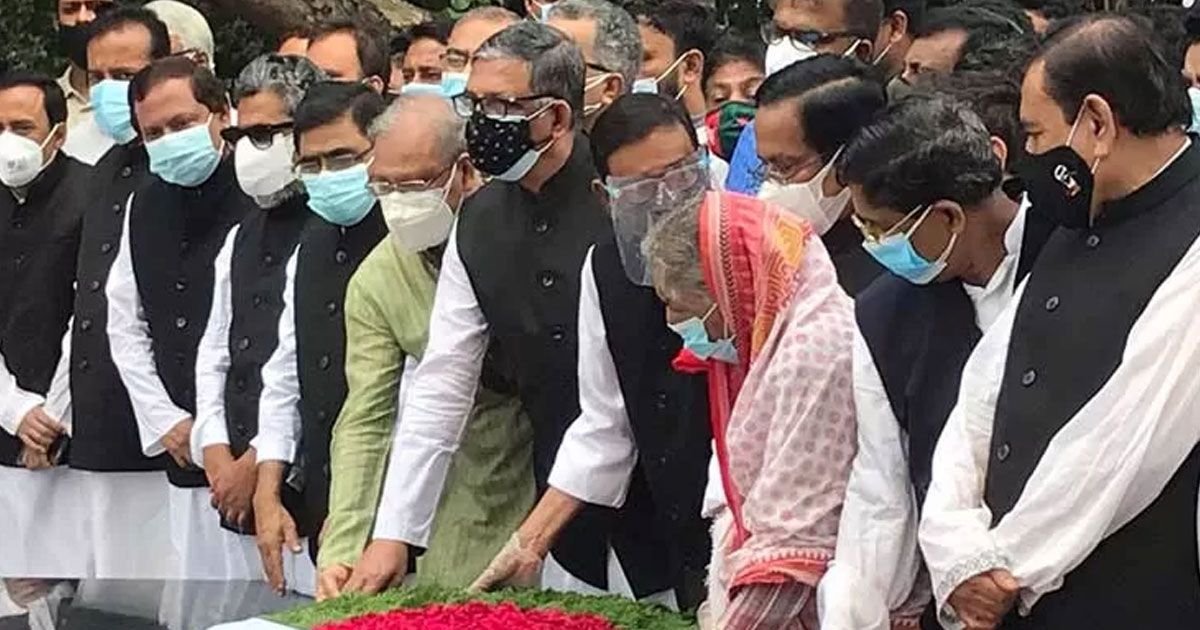 নানা চাপে সরকার, দ্রুত উত্তরণের আশা