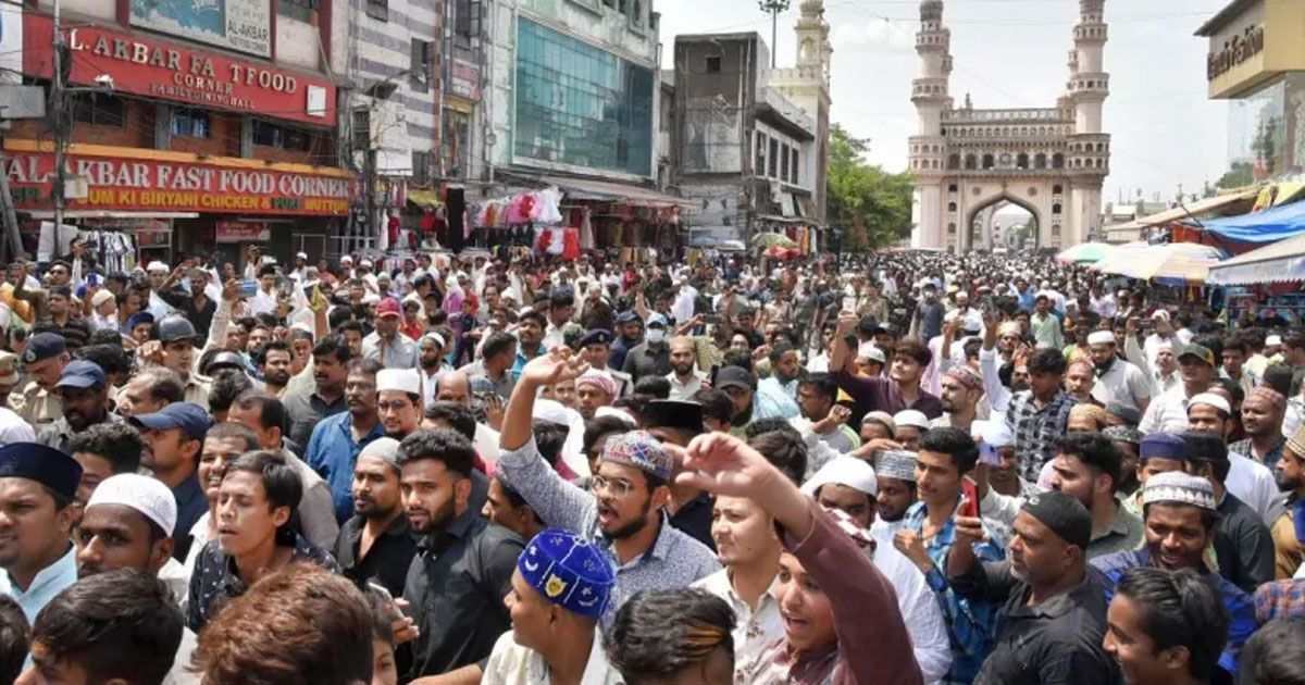 বিলকিস-বানোর-জন্য-রাস্তায়-নামছে-না-ভারতীয়-মুসলিমরা-