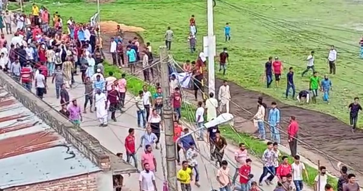 নোয়াখালীতে আওয়ামী লীগ-বিএনপি সংঘর্ষ