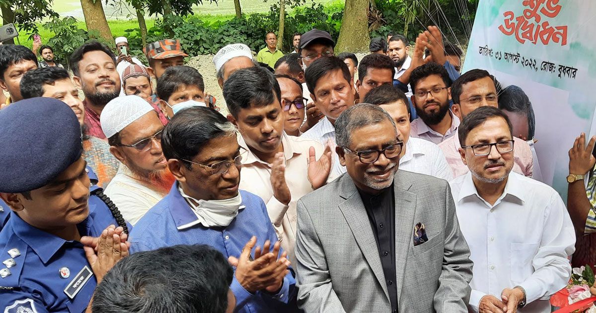 তারাই দিনে দিনে নিশ্চিহ্ন হয়ে যাচ্ছে: স্বাস্থ্যমন্ত্রী