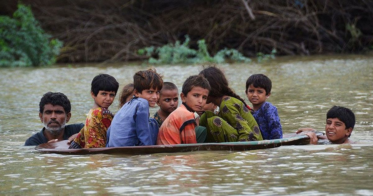 পাকিস্তানে এই ভয়াবহ বন্যার কারণ কী