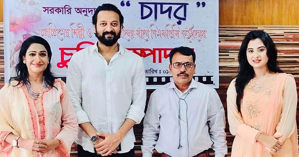 সিনেমায় নতুন জুটি সাইমন-বুবলী