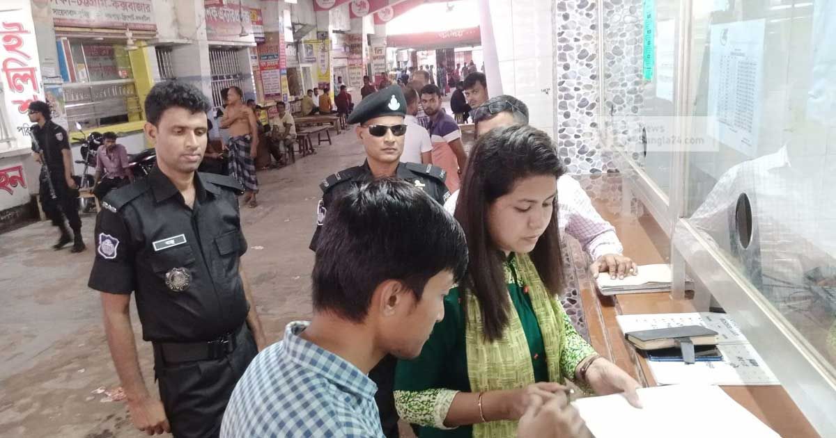 বেশি-ভাড়া-আদায়-৬-পরিবহনকে-জরিমানা