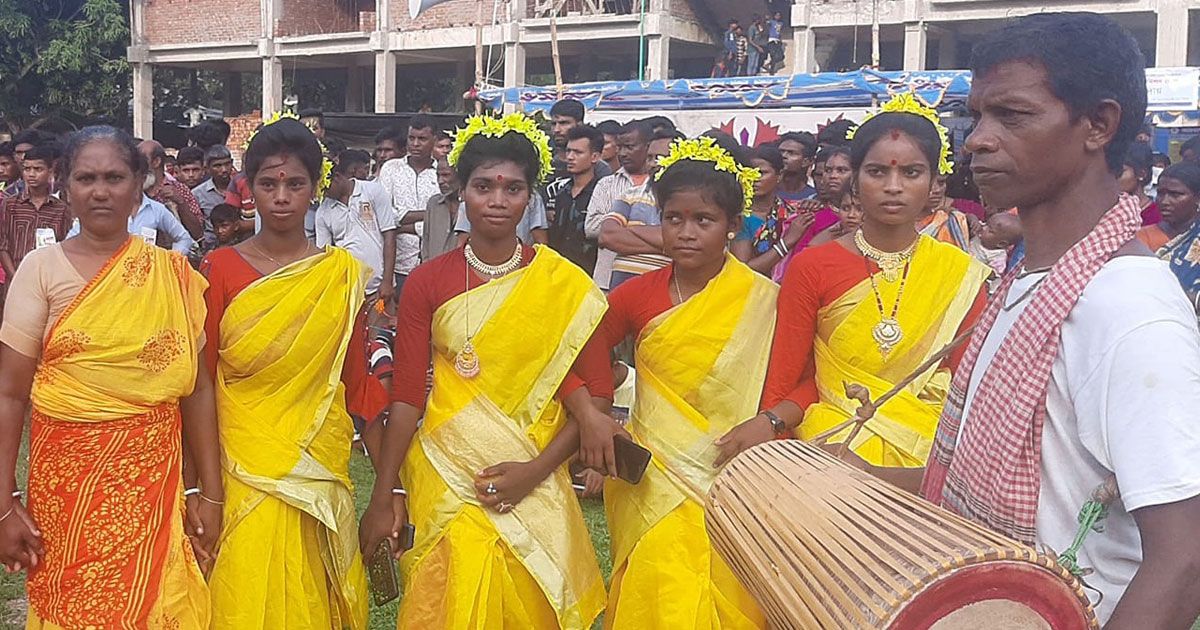 ক্যারমে মাতল নওগাঁ