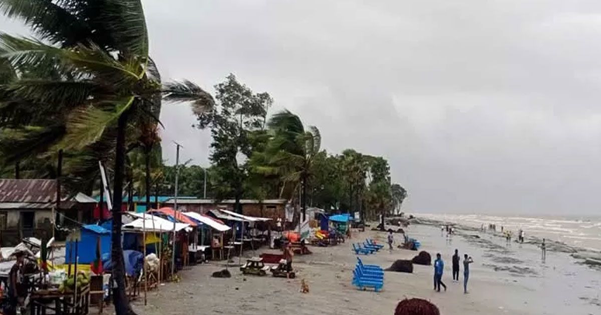 বন্দরে ৩ নম্বর সংকেত, দেশজুড়ে ভারি বৃষ্টির সম্ভাবনা