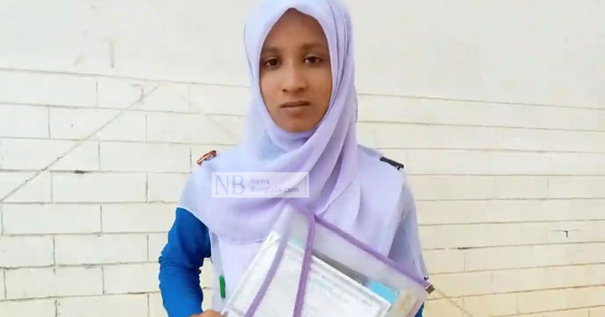 বাবার মরদেহ রেখেই পরীক্ষা কেন্দ্রে সুমাইয়া 