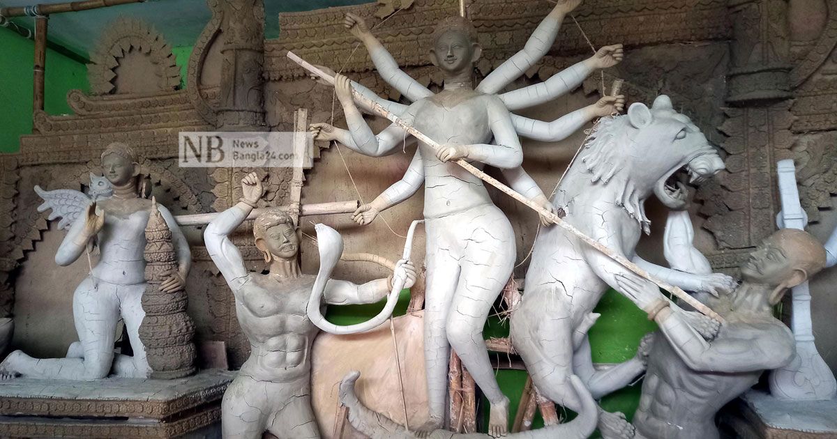 দিনাজপুরে এবার পূজার বাজেটে টান