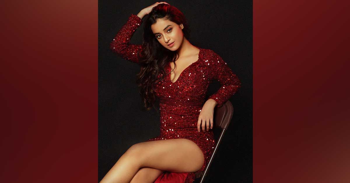 টিমটি ভালো বলেই কাজটি করতে চেয়েছি: দর্শনা বণিক