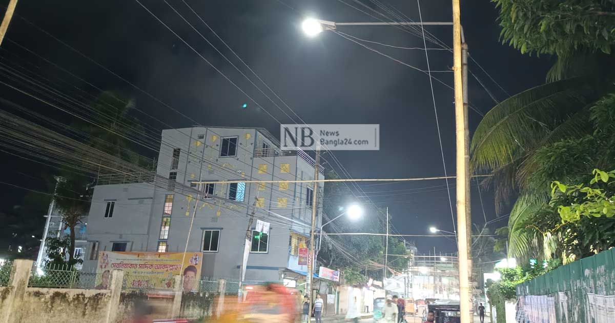 দেড়-ঘণ্টার-বৈঠকে-জ্বলেছে-বরিশাল-নগরীর-সড়ক-বাতি