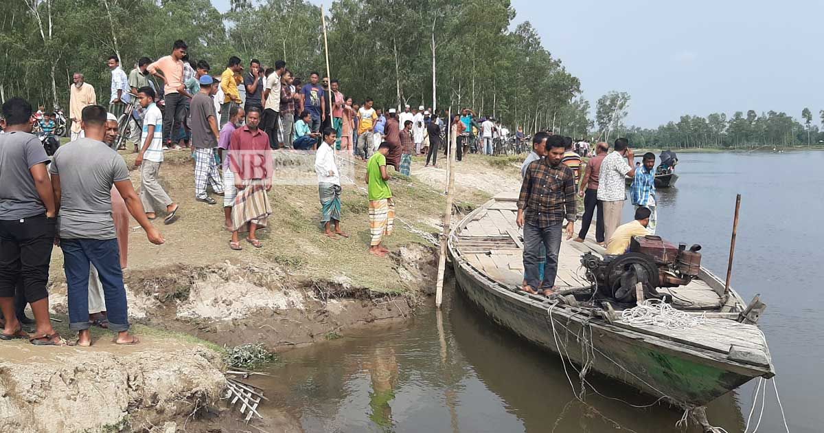 করতোয়ায় নৌকাডুবিতে মৃত বেড়ে ৪৩