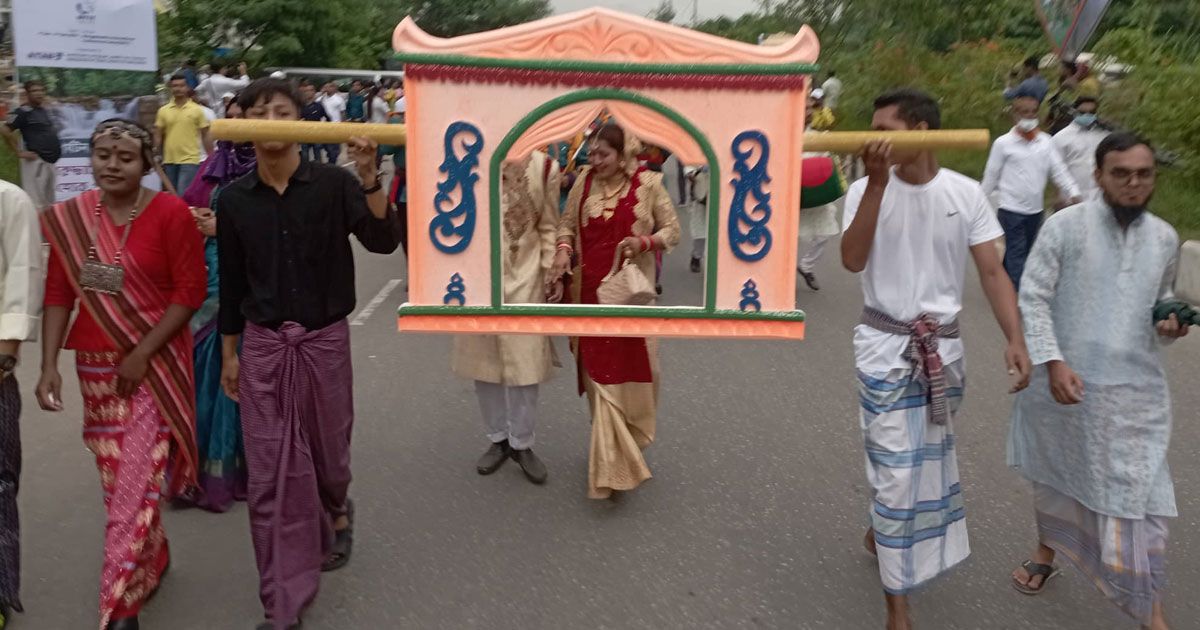 পর্যটন-দিবস-৬-বলে-৩৬-রান-চান-প্রতিমন্ত্রী