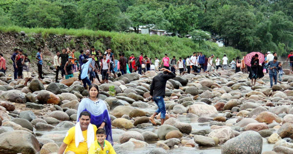 সিলেটে পর্যটনের বিকাশ আটকে যেখানে