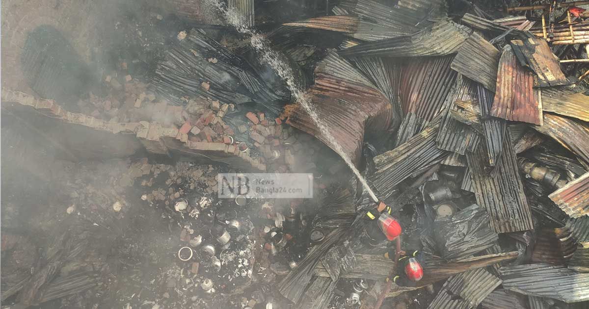 অগ্নিনিরাপত্তাহীন খুলনার বড় বাজার
