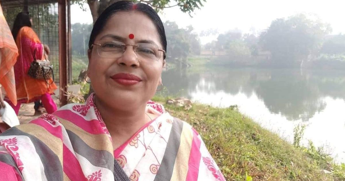 মহিলা লীগের পদ পেলেন সরকারি স্কুলের প্রধান শিক্ষক