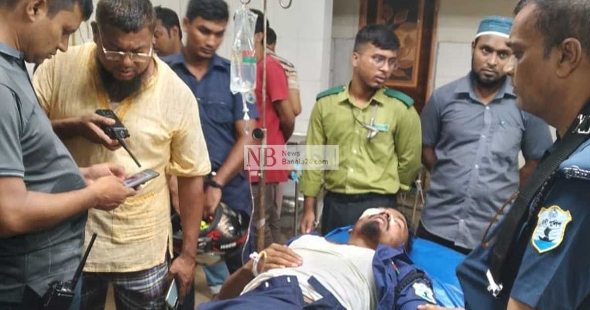 ইলিশ রক্ষা অভিযান: নৌ পুলিশের ওপর হামলা