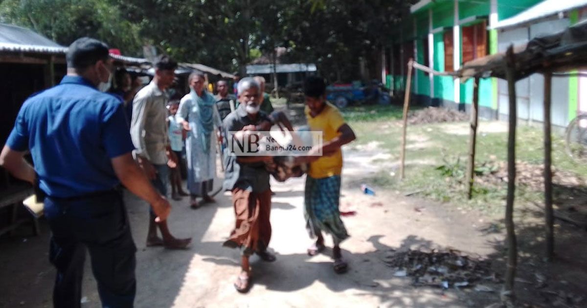 প্রধান-শিক্ষককে-ছোড়া-বল্লমে-প্রাণ-গেল-ছাত্রের