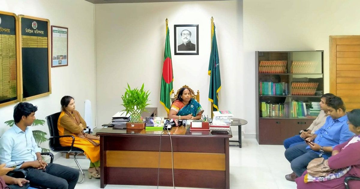 ডিসি-এসপিদের হইচইয়ে বিব্রত ইসি রাশেদা