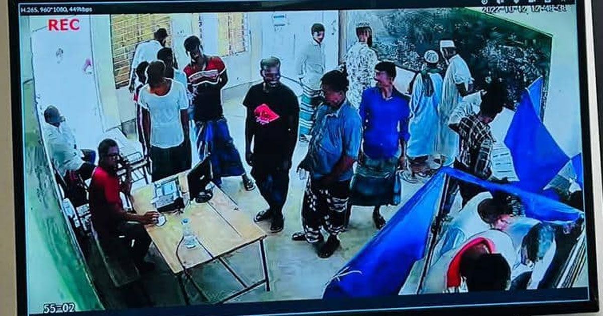 গাইবান্ধা নিয়ে অসহায় সিইসি বললেন ‘ভোট নিয়ন্ত্রণের বাইরে’
