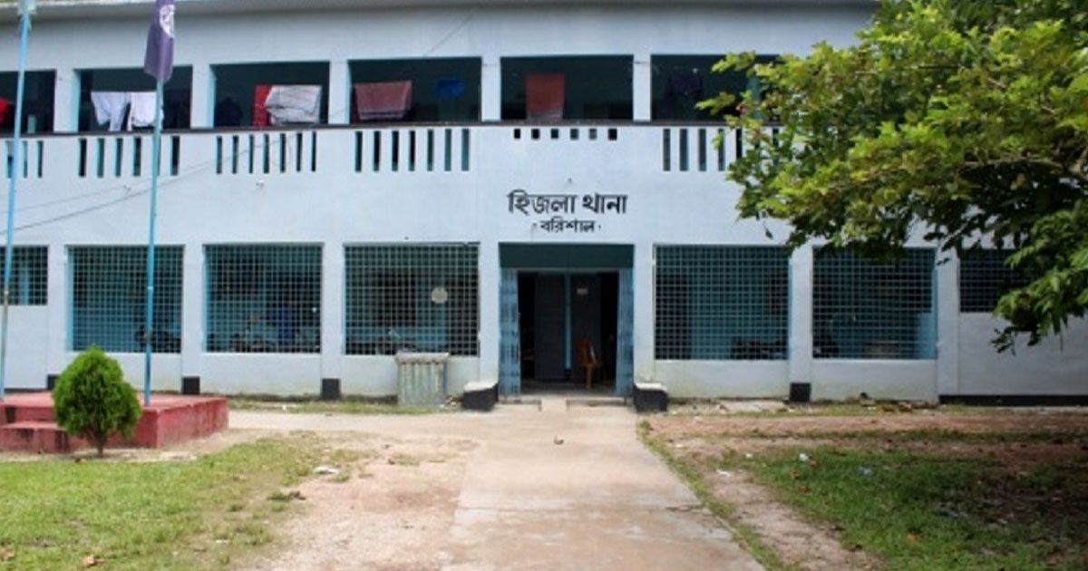 বরিশালে জেলেদের হামলায় পুলিশসহ আহত ২০