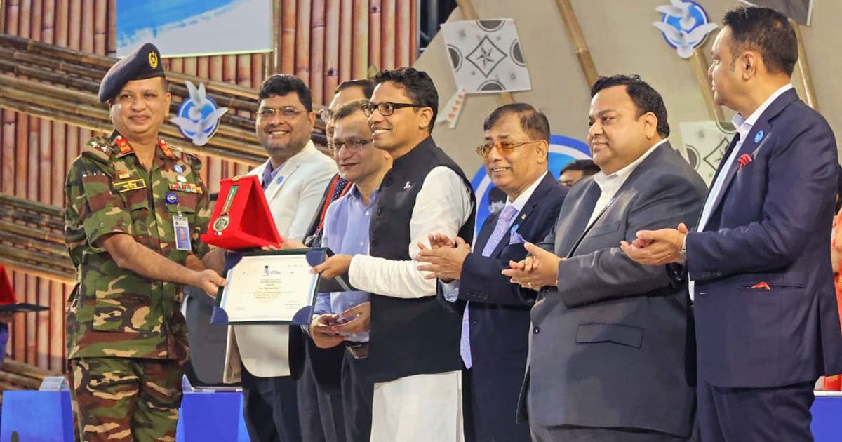 ‘দুরন্ত প্রাণবন্ত শেখ রাসেল’ বইয়ের মোড়ক উন্মোচন
