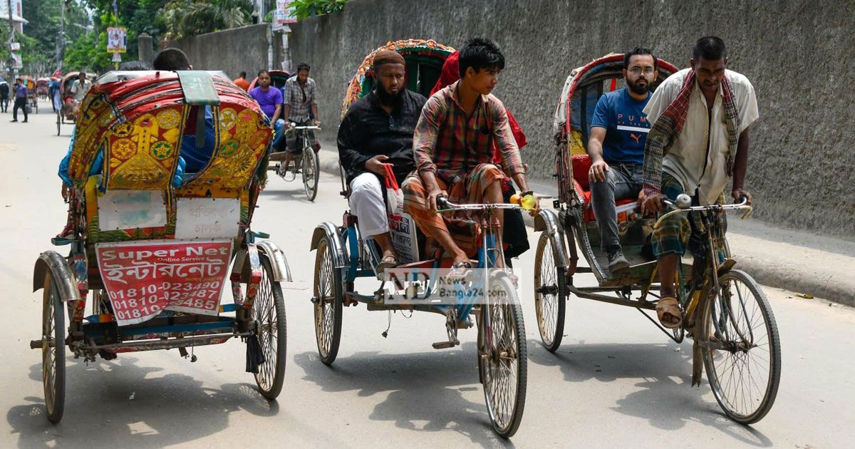 প্রাইভেট কার ও রিকশার সমান ‘ট্যাক্স’ 