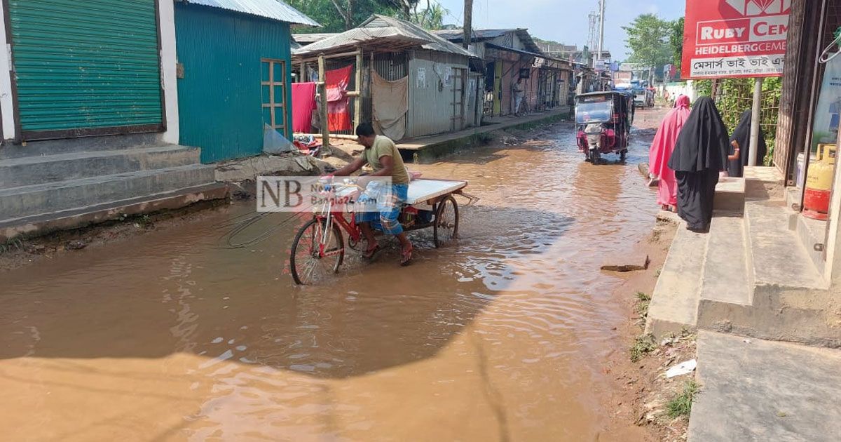 তিন কিলোমিটার দীর্ঘ ভোগান্তি