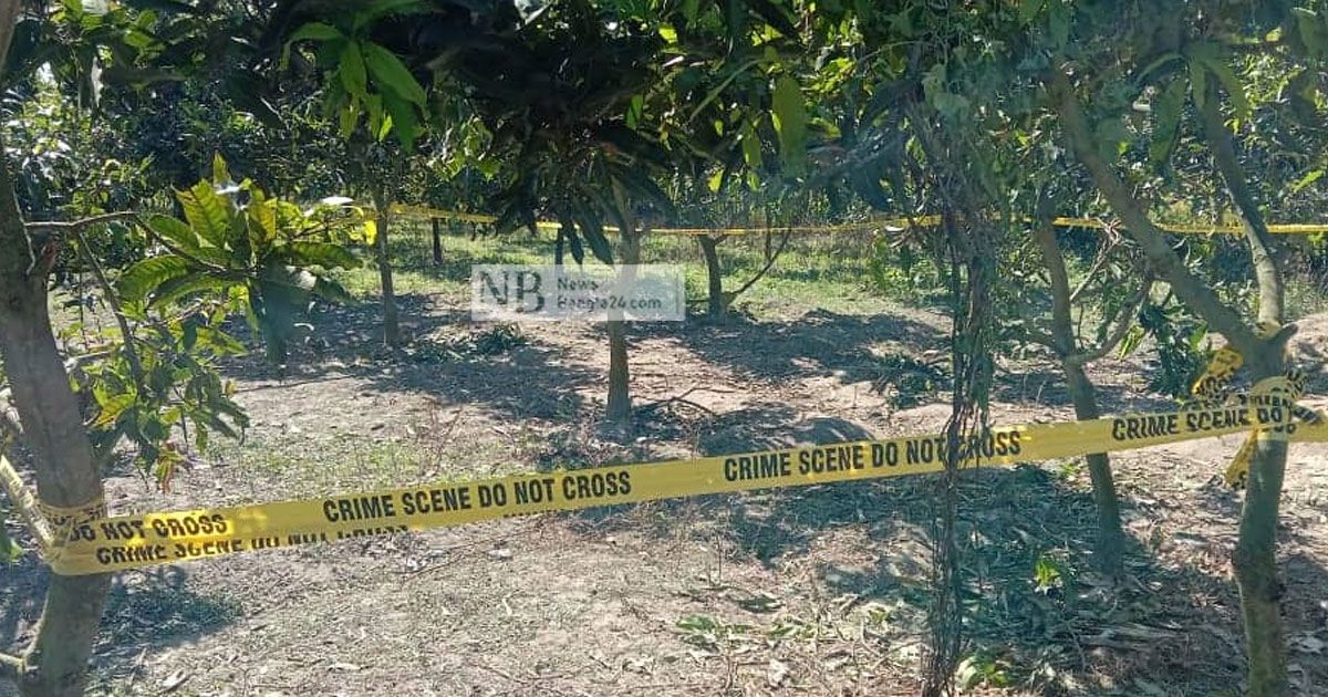 আমবাগানে গলাকাটা দেহ