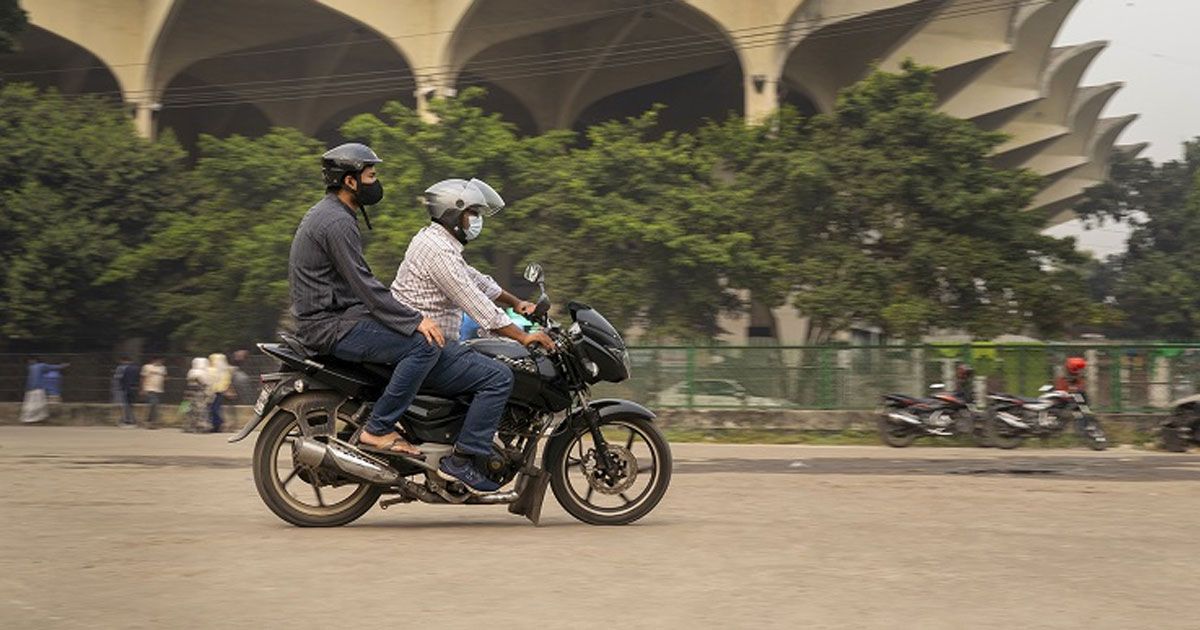 যেনতেন হেলমেট আর নয়