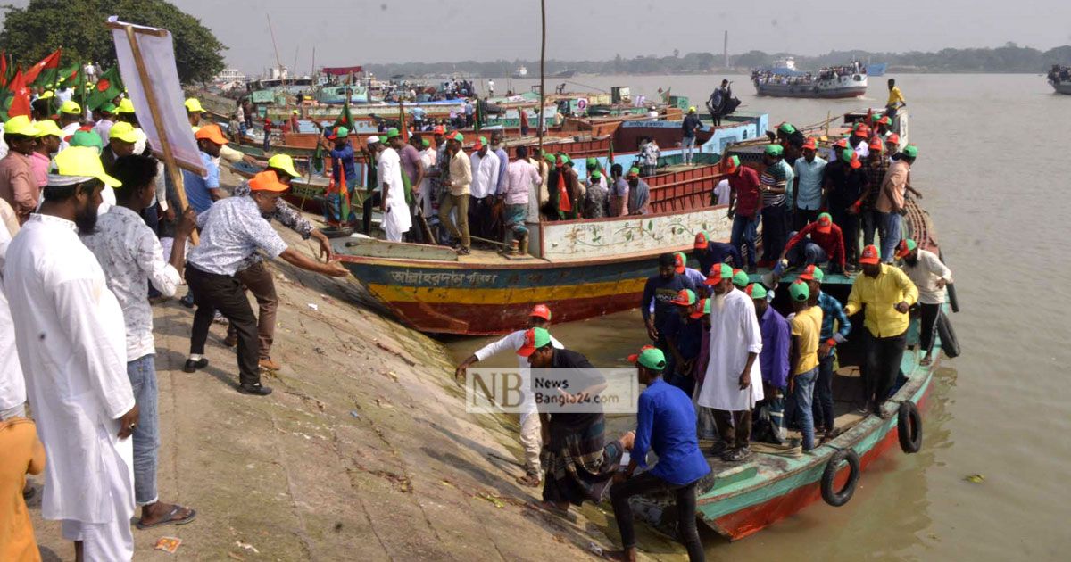 ট্রলারে-সমাবেশে-যাচ্ছেন-বিএনপির-নেতা-কর্মীরা