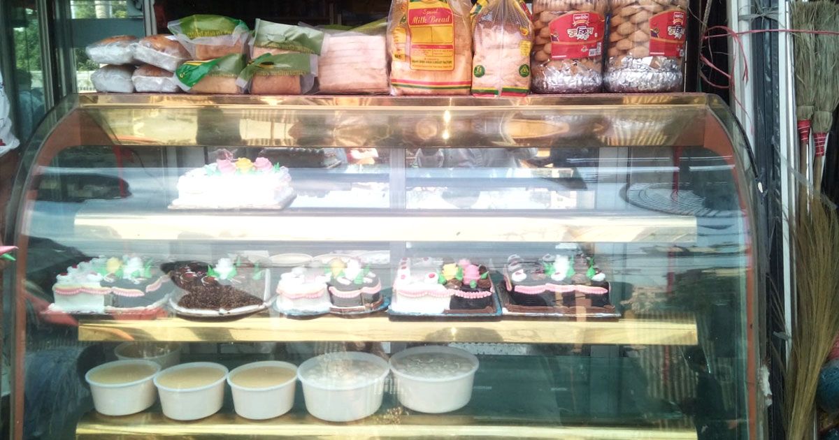 বাহারি এই কেকের পেছনের গল্পটি শুনুন