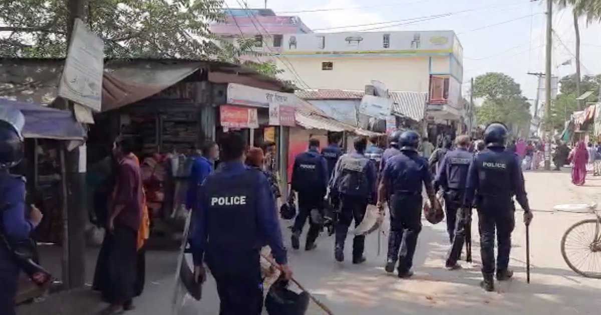 কামারখন্দে-আলীগ-বিএনপি-পুলিশের-সংঘর্ষে-আহত-২০