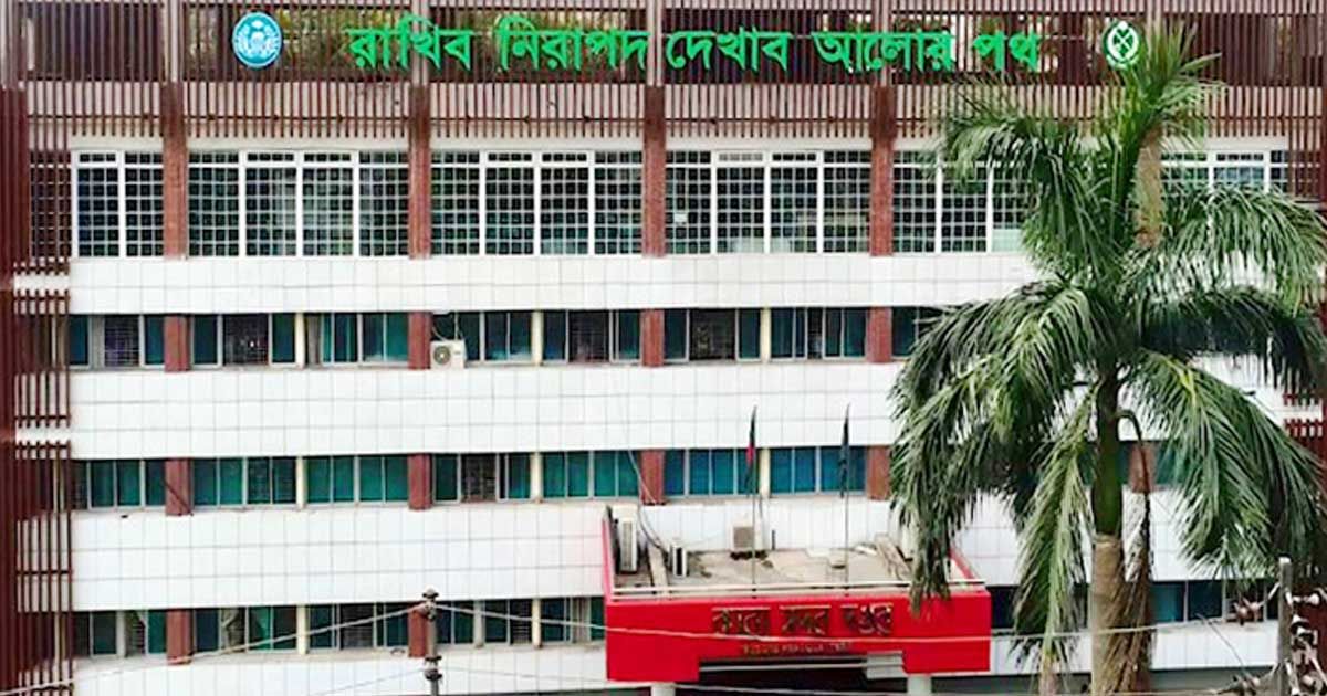 ৩-ডিআইজি-প্রিজন-২-জেল-সুপারকে-বদলি
