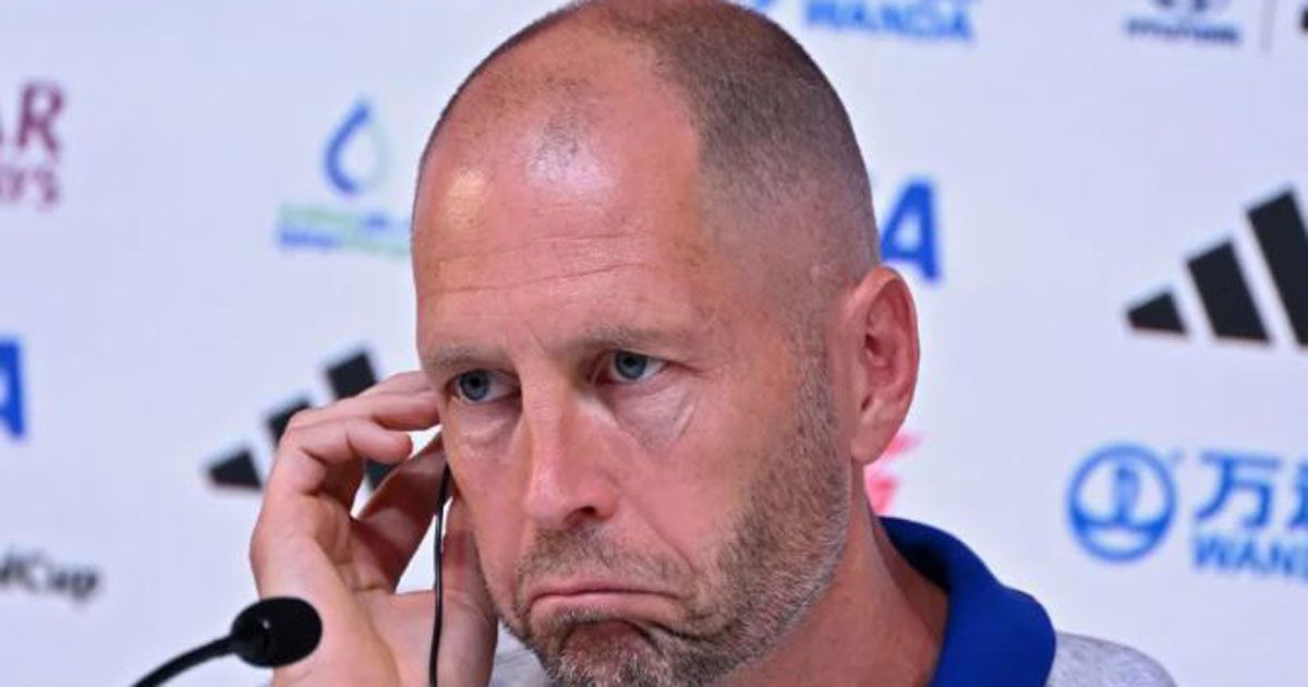 The-American-coach-apologized-before-the-Iran-match