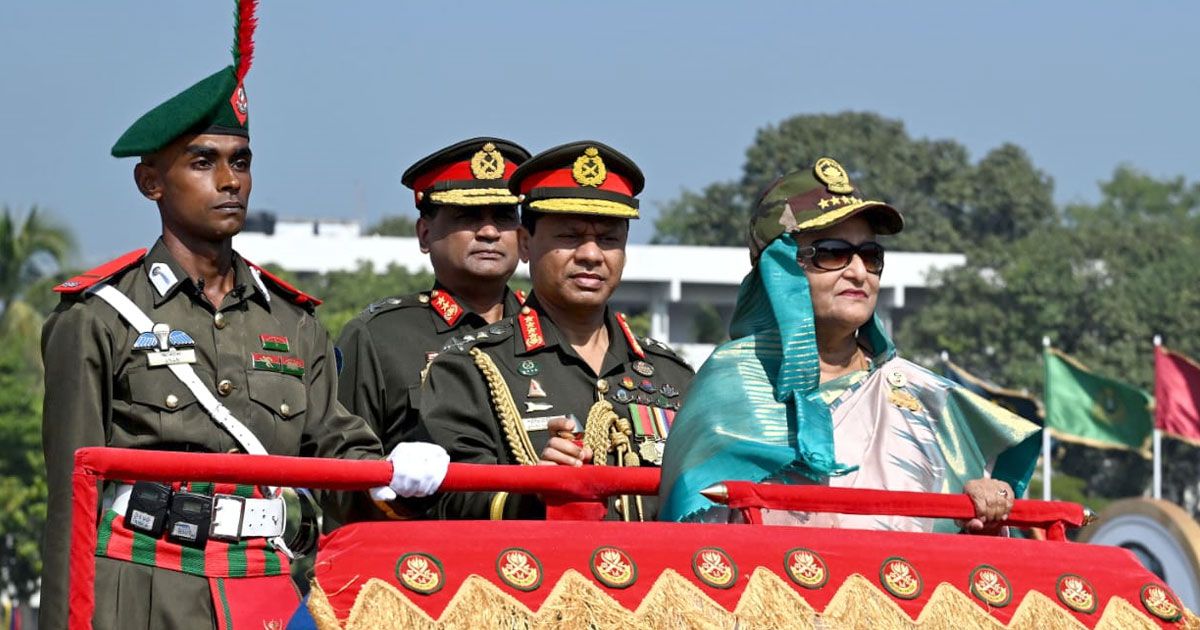 নবীন অফিসাররাই হবে একচল্লিশের সৈনিক: প্রধানমন্ত্রী