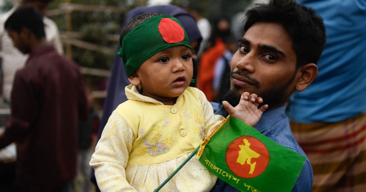লাল-সবুজের-লোকারণ্য-হাতিরঝিলে