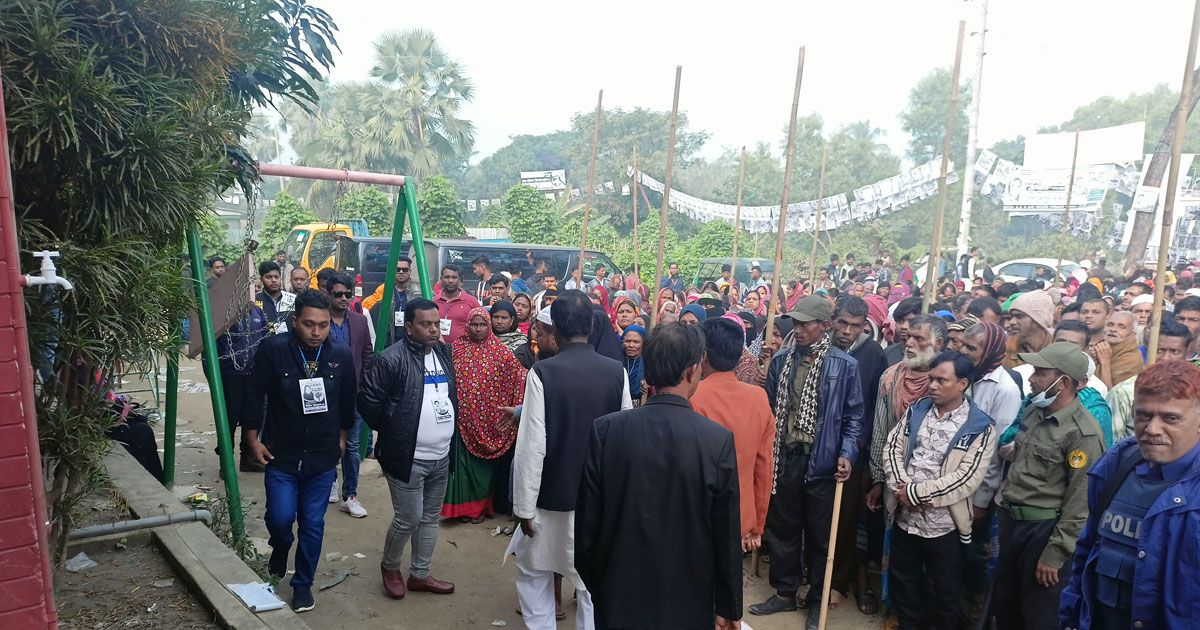 অন্যের-এজেন্টকে-বের-করে-দেয়ার-অভিযোগ-নৌকার-প্রার্থীর-নামে
