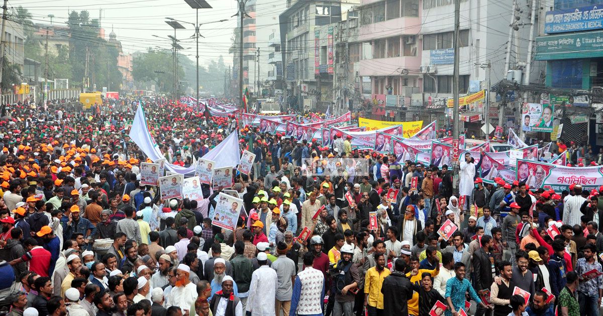 তত্ত্বাবধায়কের-দাবিতে-মিছিলে-বিএনপি